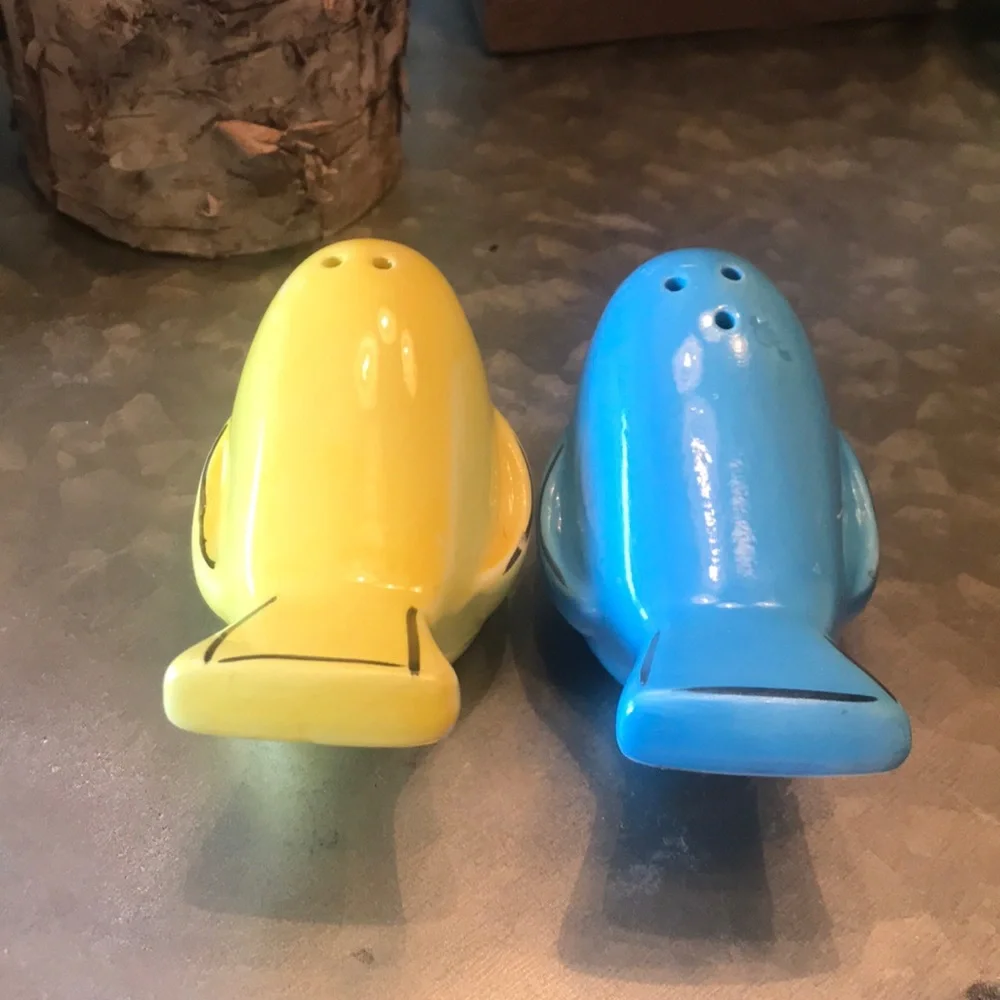Cute Little Birdy Salt & Pepper Shakers